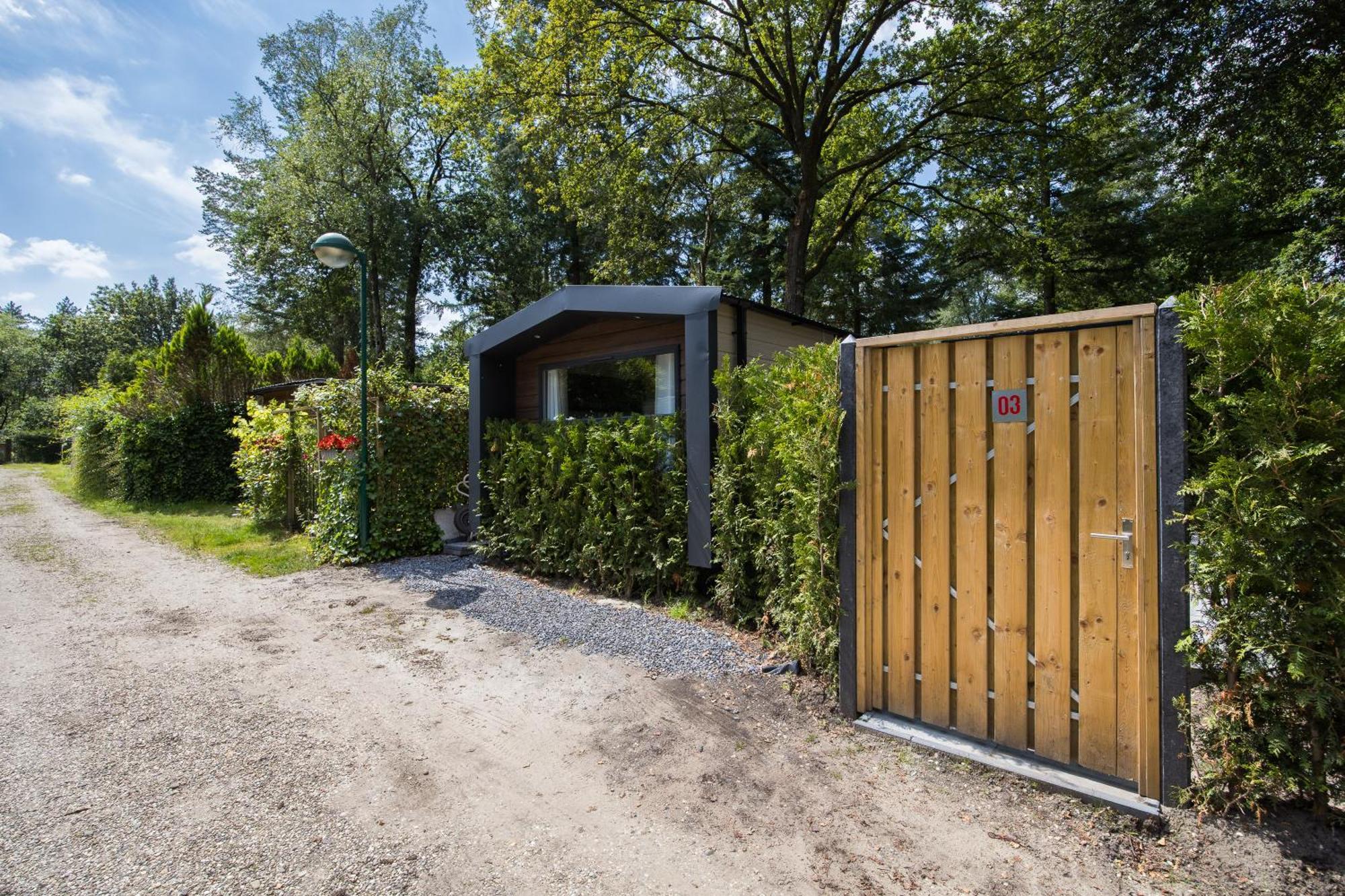 Veluwe Hoenderloo Luxury Chalet With Private Sauna And Hot Tub - Swimming Pool Tennis Court Supermarket Bowling Alley Theatre And Entertainment For Children Extérieur photo