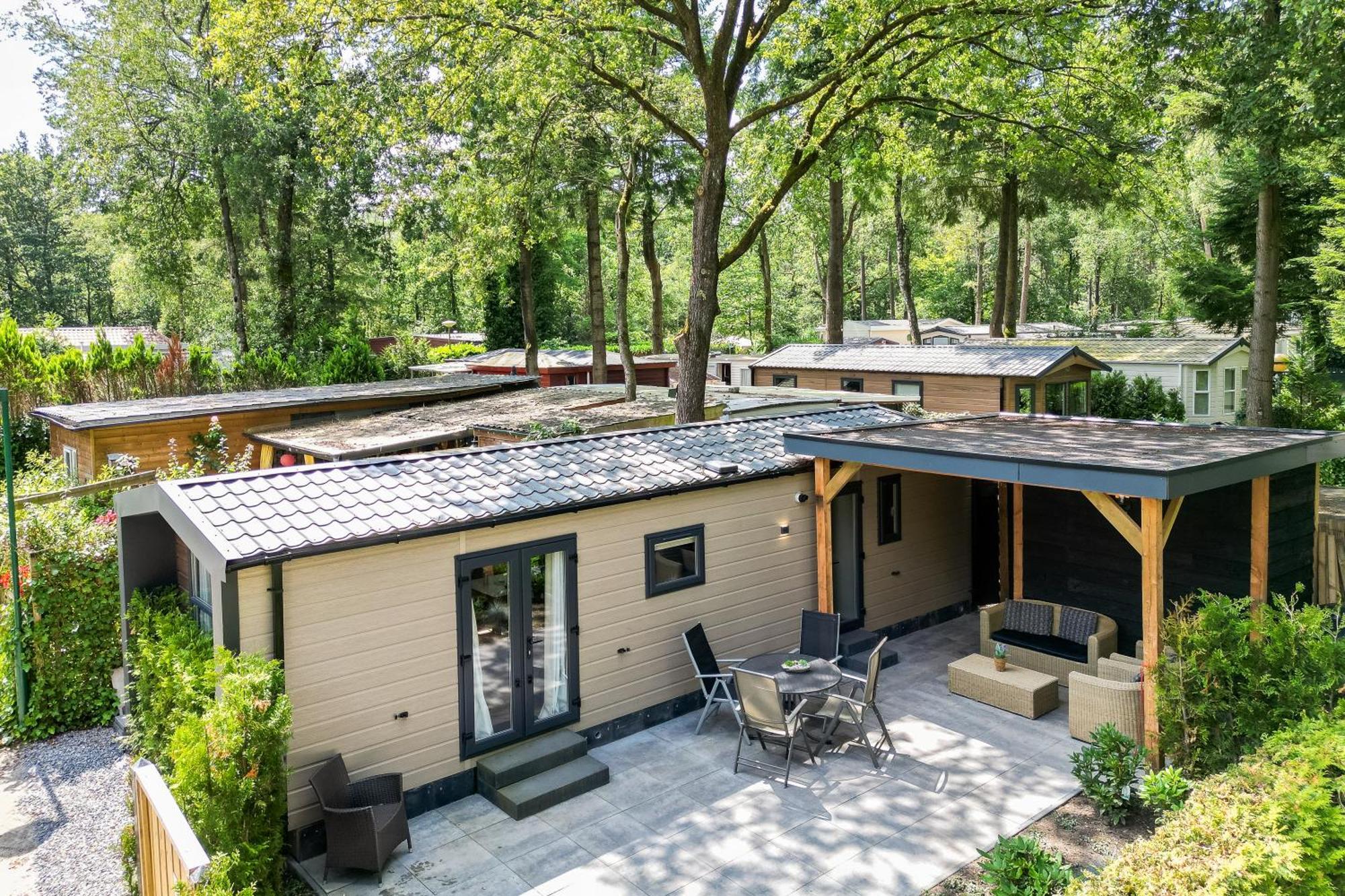 Veluwe Hoenderloo Luxury Chalet With Private Sauna And Hot Tub - Swimming Pool Tennis Court Supermarket Bowling Alley Theatre And Entertainment For Children Extérieur photo
